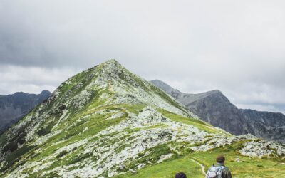 20 of the World’s Best Hikes to Add to Your Bucket List